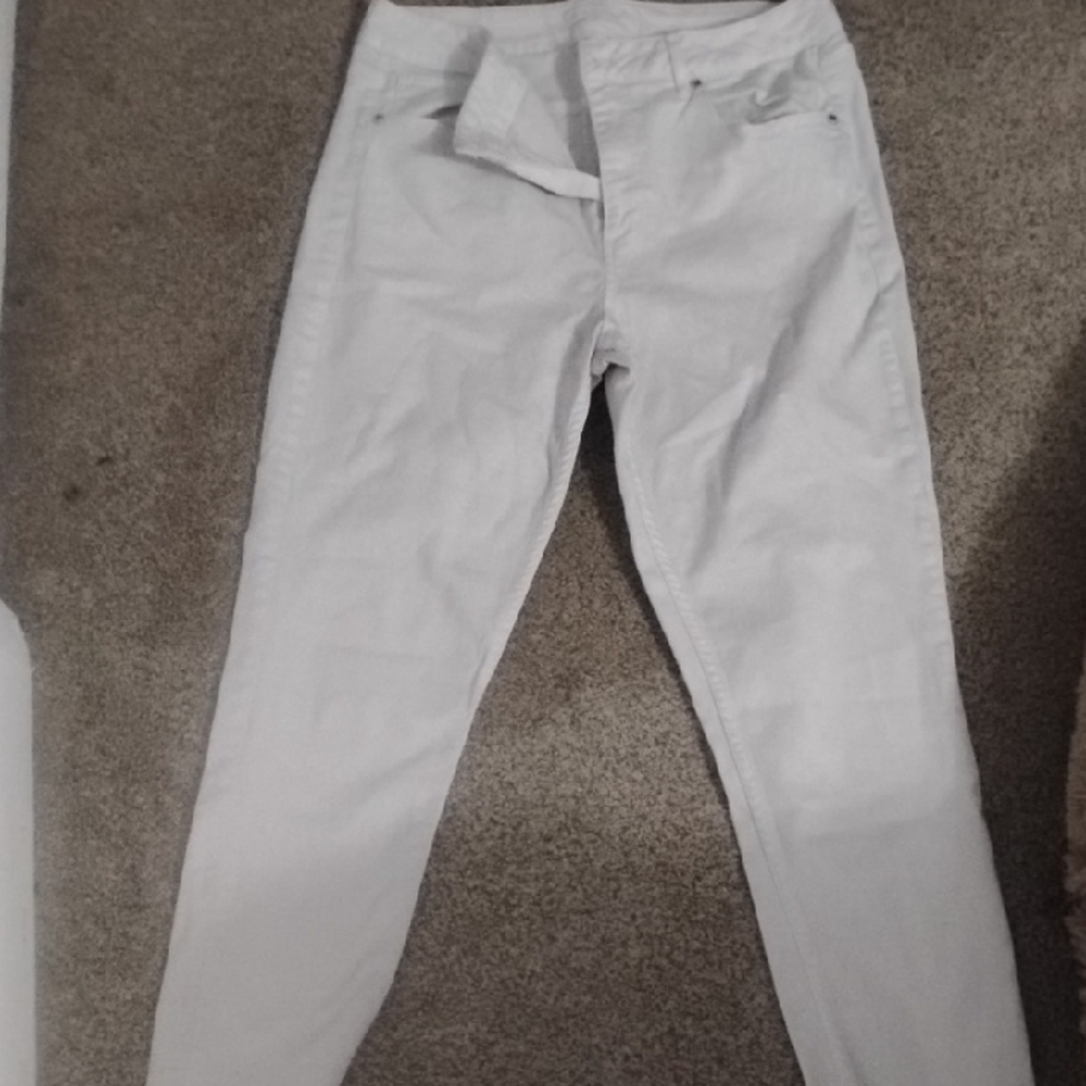 Maurices White Embossed Logo Pants